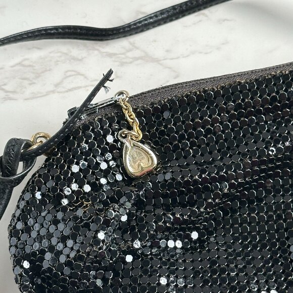 Vintage Whiting & Davis Black Metal Mesh Cross-Body Evening Bag With Heart Charm - Picture 5 of 8